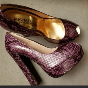 Michael Kors Genuine purple snake print pumps